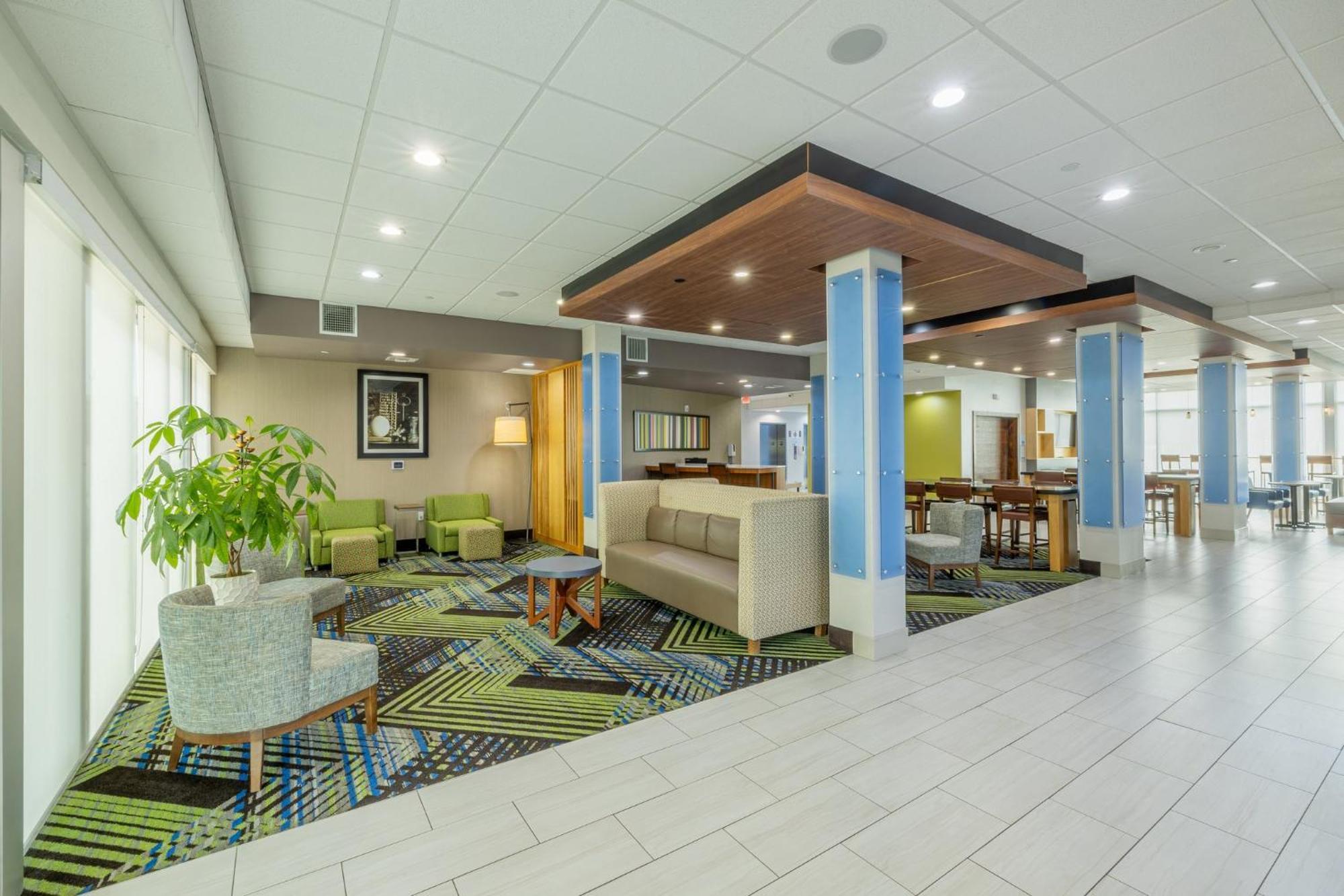 Holiday Inn Express & Suites - Lindale By Ihg Ngoại thất bức ảnh