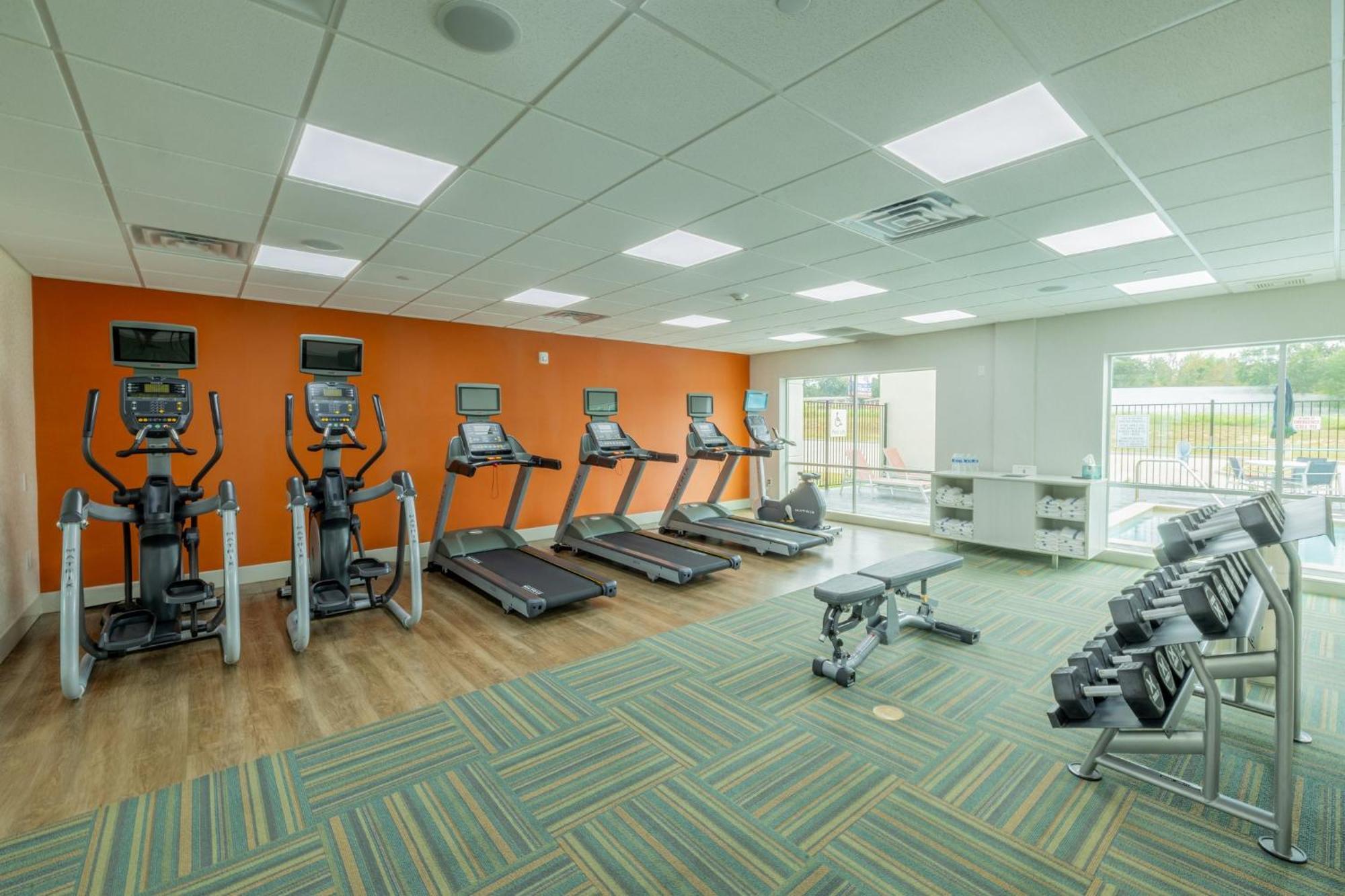 Holiday Inn Express & Suites - Lindale By Ihg Ngoại thất bức ảnh