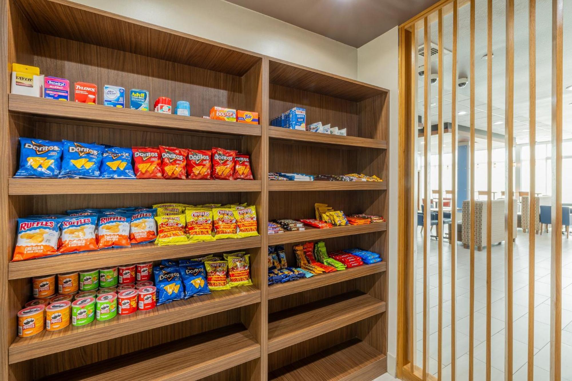 Holiday Inn Express & Suites - Lindale By Ihg Ngoại thất bức ảnh