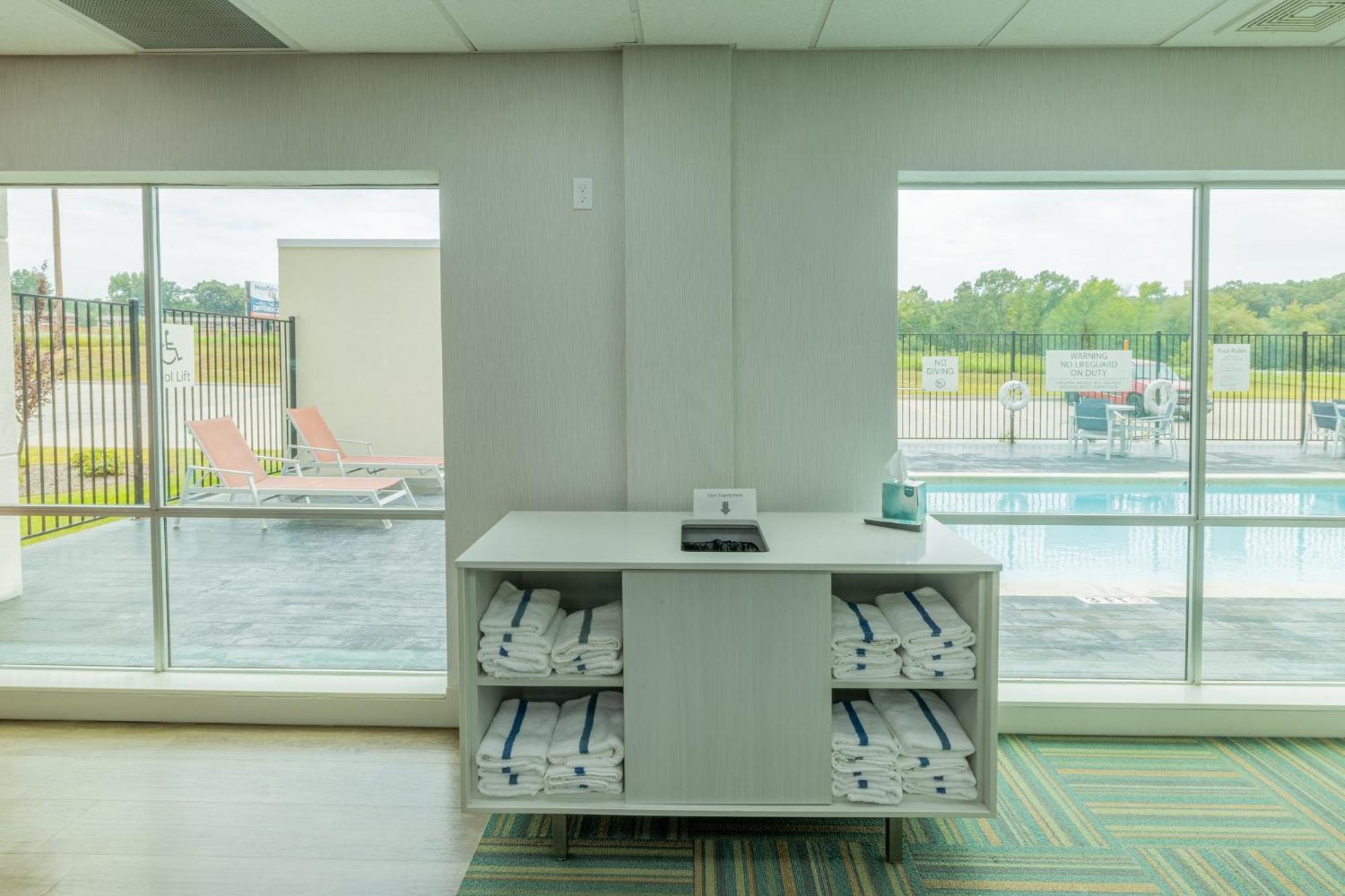Holiday Inn Express & Suites - Lindale By Ihg Ngoại thất bức ảnh