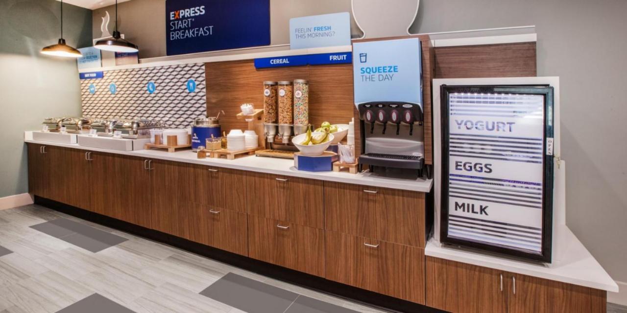 Holiday Inn Express & Suites - Lindale By Ihg Ngoại thất bức ảnh